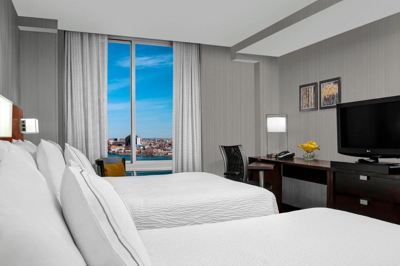 Courtyard New York Manhattan/Upper East Side Bagian luar foto